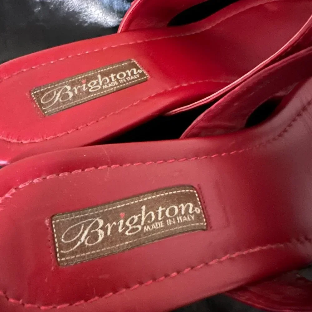 Brighton Lark Red Sandals - Picture 4 of 6